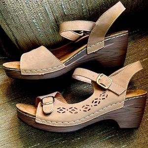 Spring Step Patrizia Sandal.